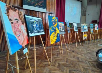 FUEL-ART, muestra de Arte y charla a cargo de Mauricio “Damon” Gallardo, en la EEST N°15 “Fundación Fangio”