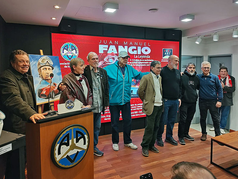 Exposición de Juan Manuel Fangio-Fuel Art